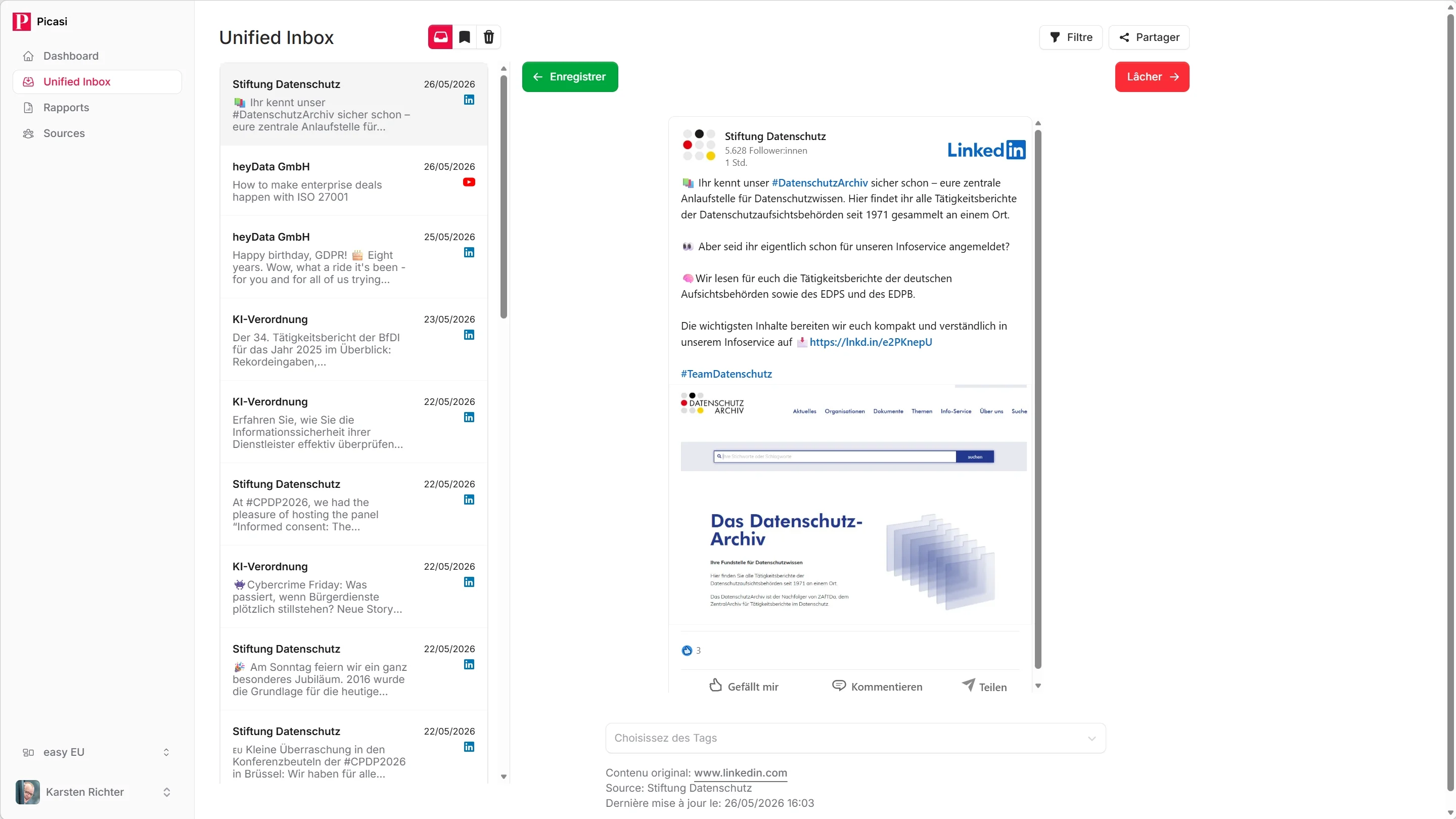 Vue détaillée d'une Update avec texte intégral, boutons Enregistrer et Ignorer, et lien vers l'original