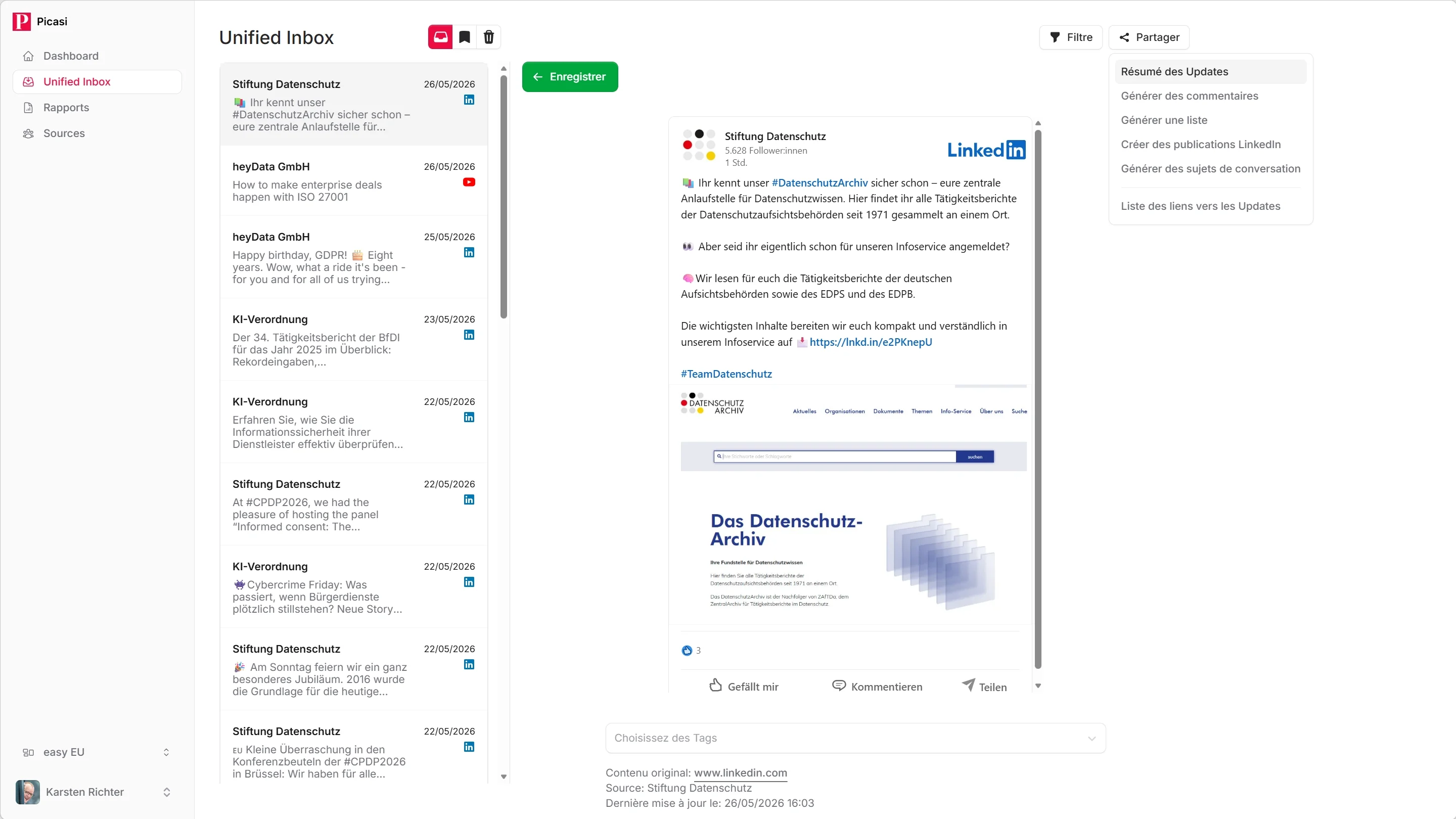 Générateur de rapports modal avec sélection de type : Résumé, analyse, liste, posts LinkedIn et amorce de conversation